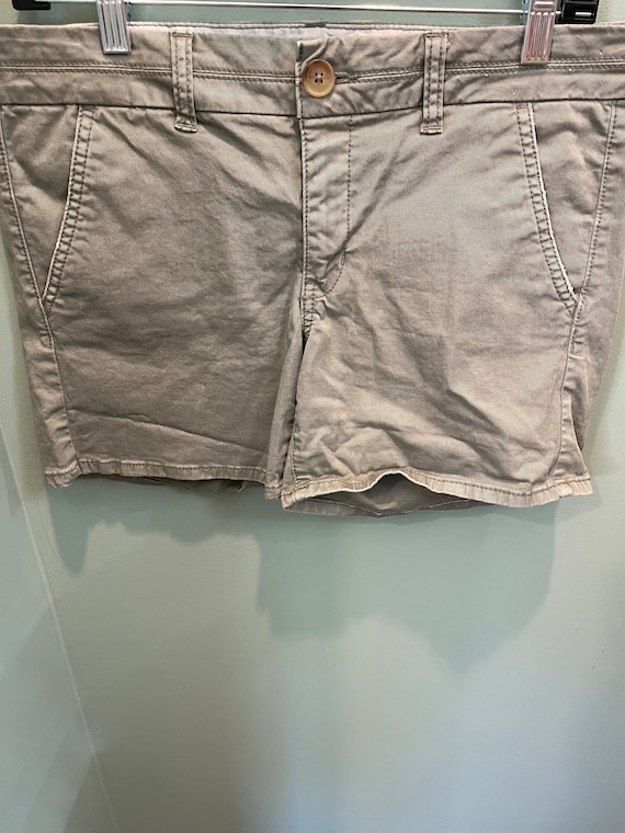 American Eagle Olive Green Cargo Shorts 