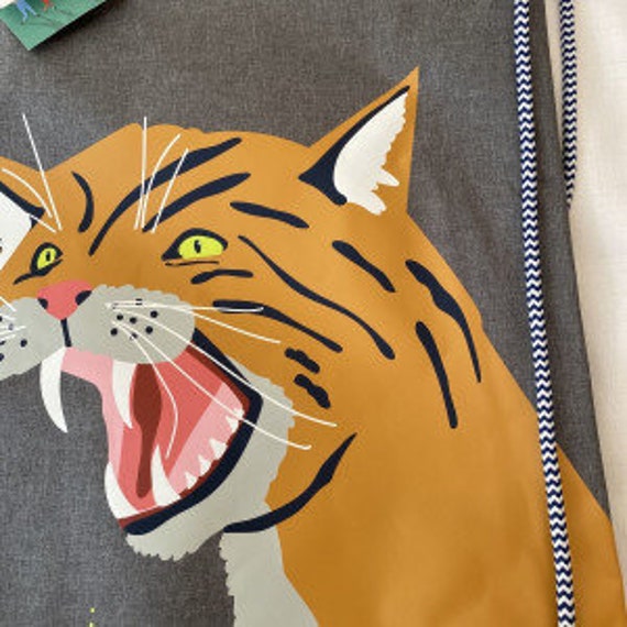 Gray Wild Cat Active Canvas drawstring bag - image 2