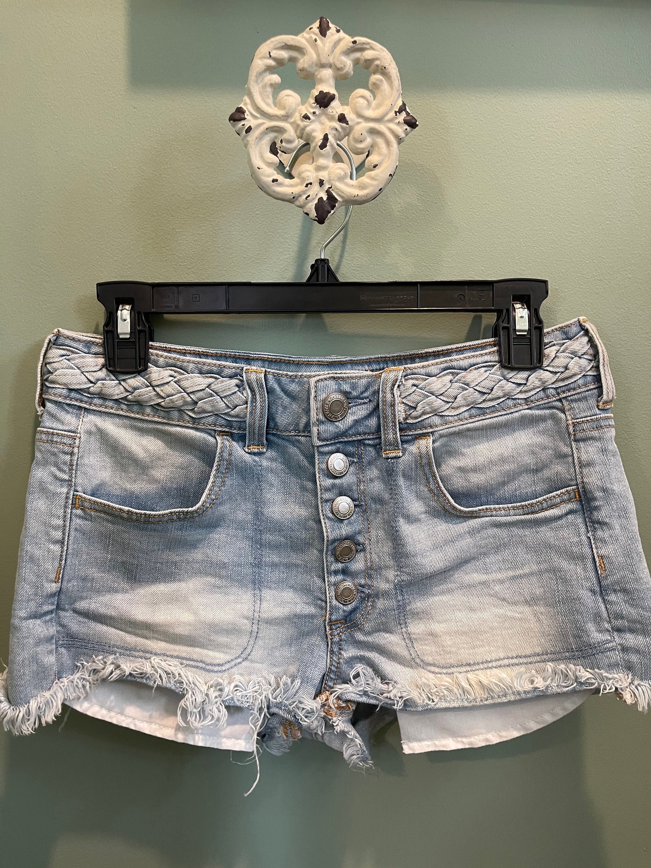 american eagle high rise shortie