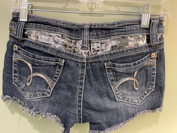 Wallflower hotsell jean shorts