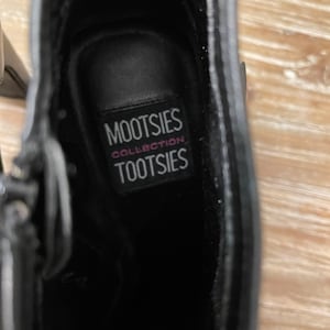 Mootsies Collection Tootsies Leather Bootie -Size 8.5