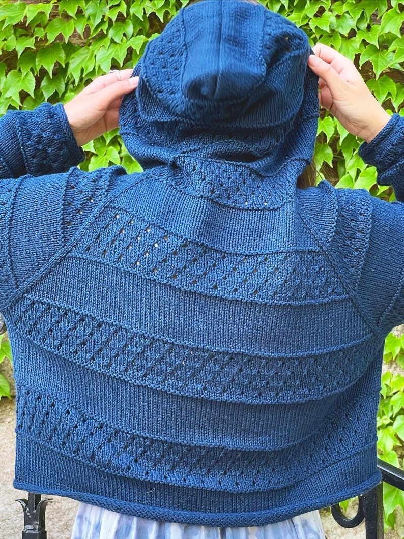 Knitting Pattern Eyelet Stripe Hoodie image 3