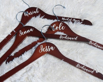 Custom Bridesmaid Hangers, Personalized Bridesmaid Gifts, Wooden Hangers for Clothes Hanger With Names, Custom Wedding Hangers