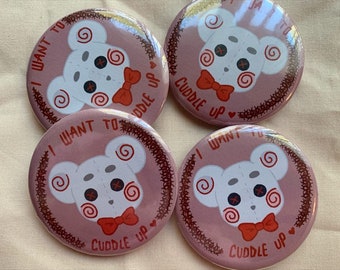 Billy Bear ~ Terror kawaii inspirado en SAW ~ Insignia de lata de 58 mm