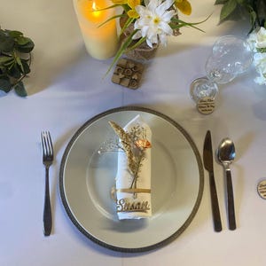 Couverts de noms personnalisés, cartes de visite pour mariage