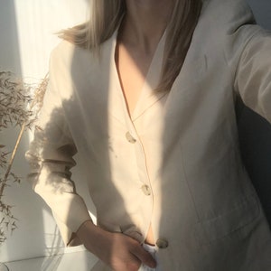 Blazer vintage en lin crème Veste ivoire en tweed Taille femme 4 Linge de maison rayonne Style minimaliste image 2