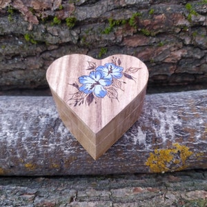 gift for new year box,  Jewellery Storage Box Home Decor for flowers, New Home Gift Wooden Decoupage flowers Keepsake Box Gift , unique  box