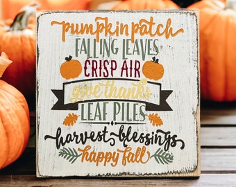 Farmhouse Fall Decor Sign: Tiered Tray Autumn Favorites