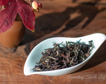 Taiwanese Dong Fang Mei Ren Oolong Tea – Honey Flavor