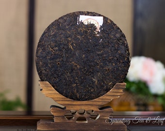 2011 Shou PuErh Tea Cake – Aged Yunnan Ripe Tea