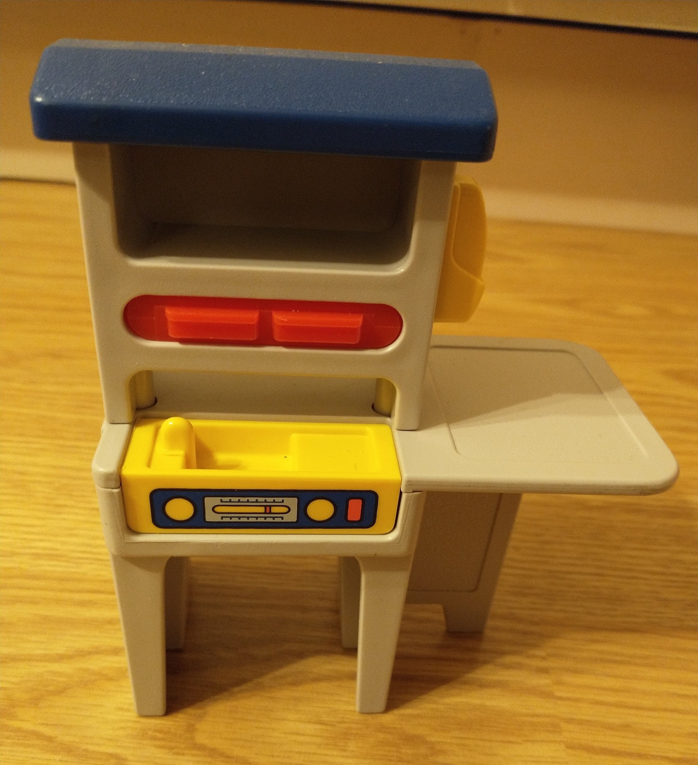 Vintage little hotsell tikes workbench
