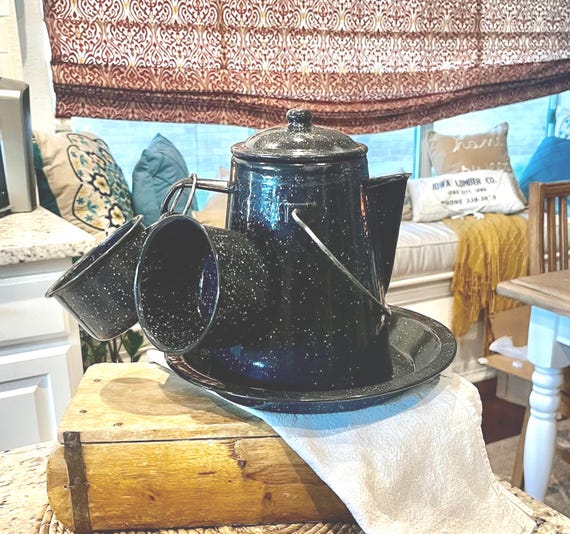 Vintage 1930 Antique Vintage EnamelWare Coffee Pot & Enamelware Coffee Cup Collectible Set main image 1