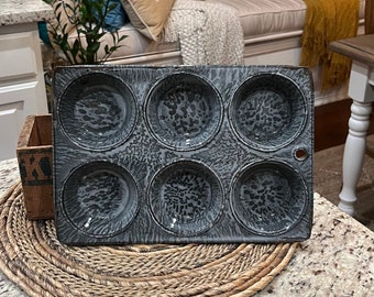 Vintage 1900's Mottled Gray Graniteware Muffin Baking Pan, Six Muffin Size, Excellent Condition