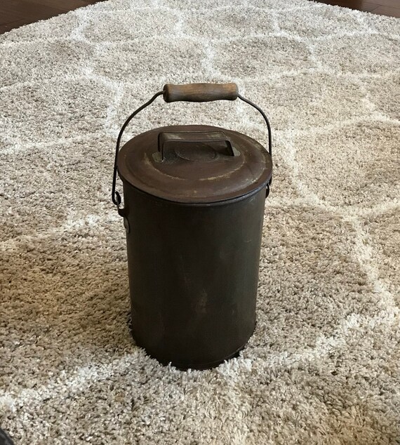 Antique Tin Milk Pail With Swinging Bale Handle Large Vintage Etsy