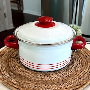 Vintage 1960's White with Red Trim Danish Enamelware and Metal Retro Pot Pan and Lid, Red Melamine Knob and Handles, Excellent Condition