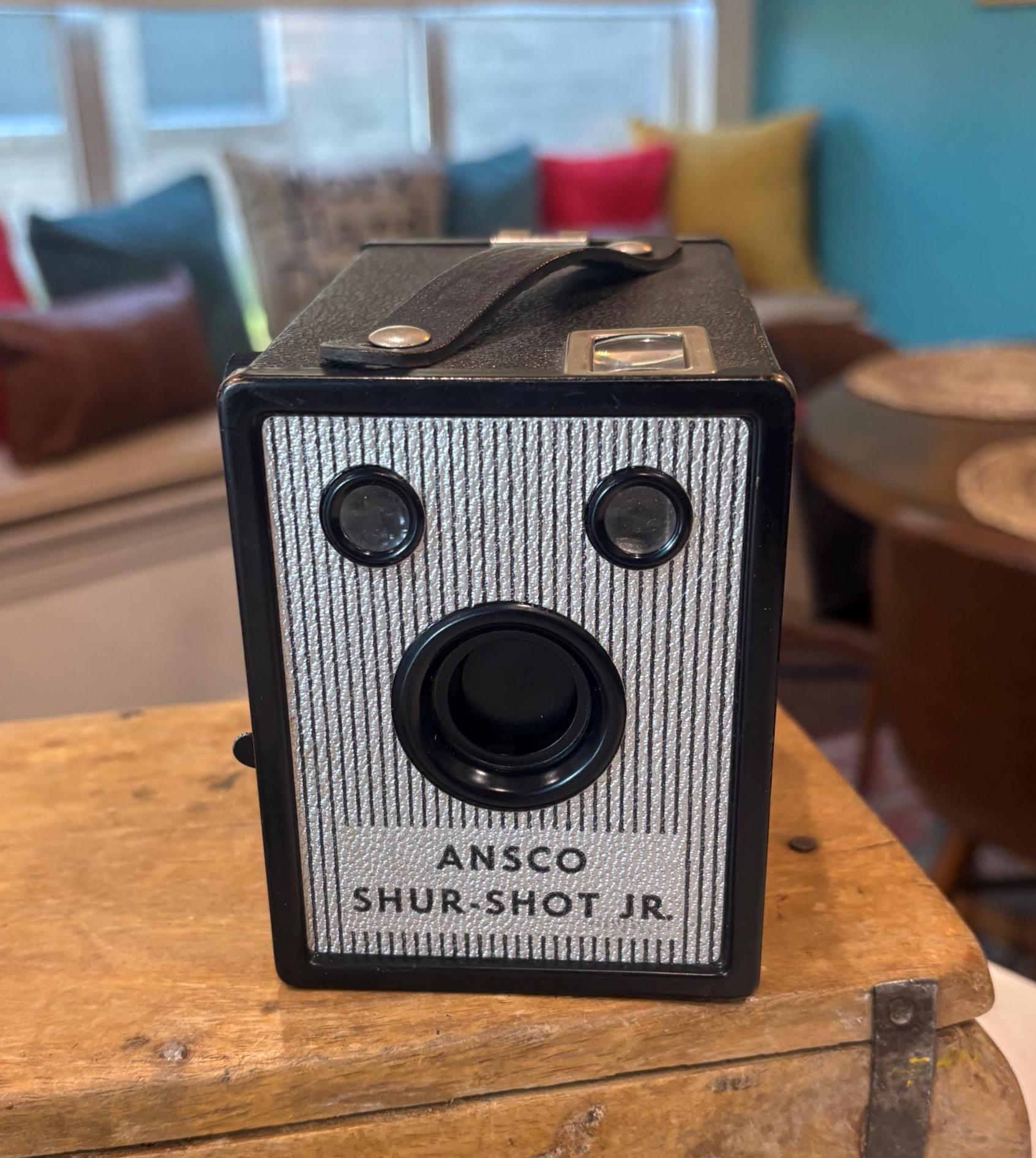Vintage 1940's ANSCO Shur-shot Jr. Box Camera, Excellent Working
