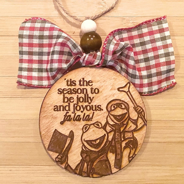 Adorno navideño de los Muppets / 2025 / Es la época perfecta para estar alegre y feliz / Grabado / Abedul báltico