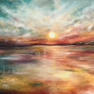 Puede incluir: Pintura al óleo original de una puesta de sol sobre el agua. La obra presenta un sol amarillo brillante, con tonos naranja, rojo y morado en el cielo y el agua. La firma del artista, "NJ ART", es visible en la esquina inferior izquierda.
