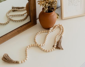 Guirlande de perles en bois de 58 po. avec glands, décoration champêtre rustique, perles bohèmes, grande décoration murale