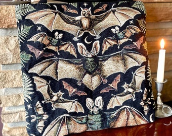 BOLSO DE MANO DE MURCIÉLAGO Bolso de mano estilo academia oscura / Regalos de murciélagos / Bolso de tapiz tejido con alas de murciélago Bolso de mano de Halloween Bolso de mano vintage estético bordado