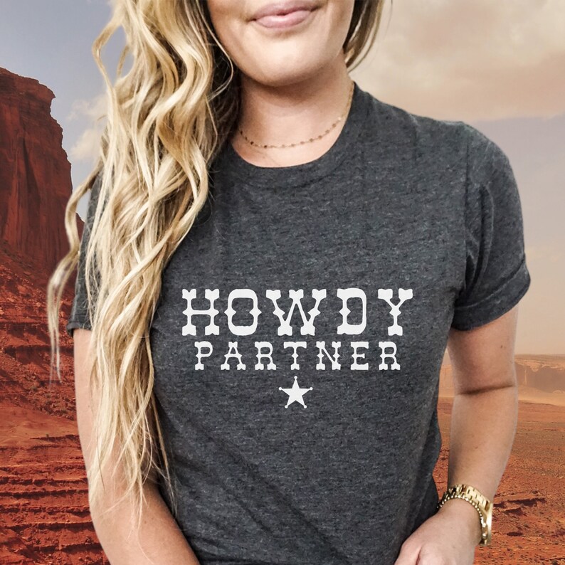 Pink Cowboy Shirt Pink Cowgirl Shirt Pink Cowgirl Costume White Cowboy Shirt Cowboy Costume Western Shirt Rodeo Shirt Texas Tee HOWDY SHIRT bild 6