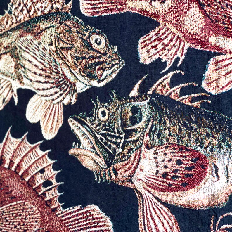 VINTAGE FISHING BLANKET