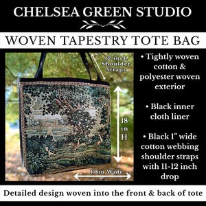 Puede incluir: Bolso tote de tapiz tejido con un dise&ntilde;o de paisaje detallado. El bolso tiene correas negras para los hombros y un forro interior negro. El exterior es de algod&oacute;n y poli&eacute;ster tejido apretado. El bolso mide 43 cm de ancho y 46 cm de alto.