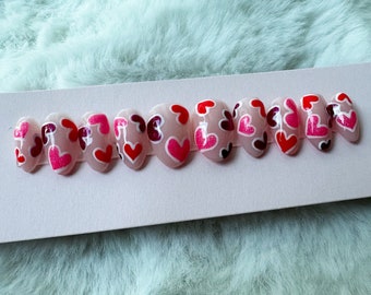 Gel pour nail art Saint-Valentin avec contours de coeurs à paillettes multiples 2024 - ChristyDIDTHAT