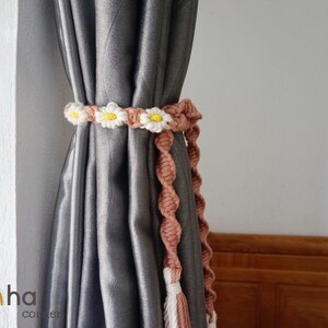 Makramee Vorhang Raffhalter: Natürlicher Baumwollblumen Vorhanghalter (65-95 cm)