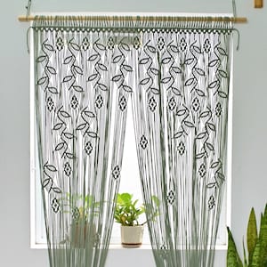 Vorhänge für Wohnzimmer Bauernhaus, grüne Boho Vorhänge, Türfenstervorhang, Handgemachter Quastenvorhang, Makramee-Blatt-Türvorhang