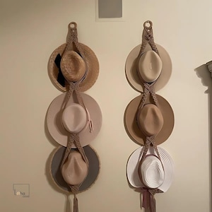 Hutständer aus Baumwoll-Makramee: Vertikaler Wandorganizer für 1-5 breitkrempige Hüte, Fedora- oder Cowboyhüte