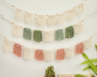 Macrame Garland, kleurrijke Macrame Bunting, Boho Banner Decor, Teen Room Decor, Feestdecoratie, Macrame Vlag, Afstudeerfeest