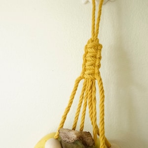 Macrame Banana Hanger, Banana Hammock, Fruit Holder, Kitchen Storage image 3