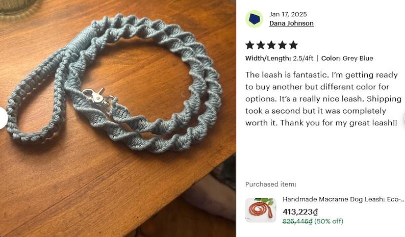 Puede incluir: Una correa para perro de macram&eacute; en color gris azulado con un patr&oacute;n de nudos en espiral y un mosquet&oacute;n giratorio de metal plateado. La correa incluye un asa en forma de bucle en un extremo y est&aacute; hecha de cuerda con un dise&ntilde;o trenzado.