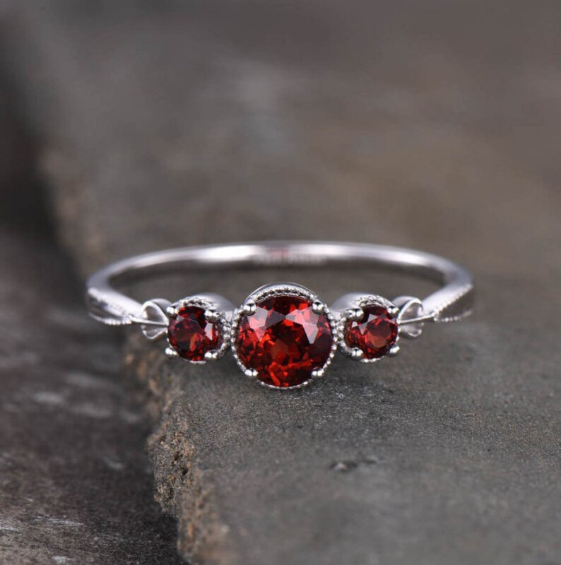 Natural Garnet Engagement Ring-Birthstone Ring-Valentine Gift For Her-Rose Gold Ring-925 Sterling Silver Ring-Wedding Ring-Garnet Jewelry