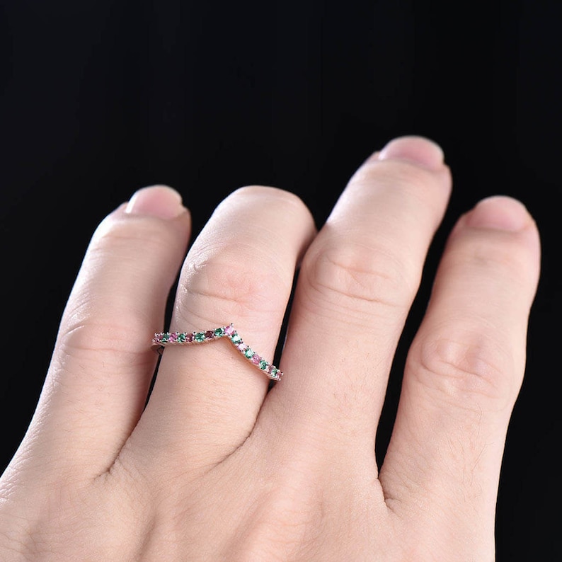 Promise ring Mothers Day gift Pink sapphire Ring Sapphire engagement ring Stacking Curved band Emerald Ring Eternity Ring Band