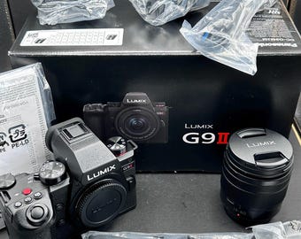 Panasonic Lumix G9 II - Kit con objetivo de 12-60 mm – Completo en caja [150 exposiciones]