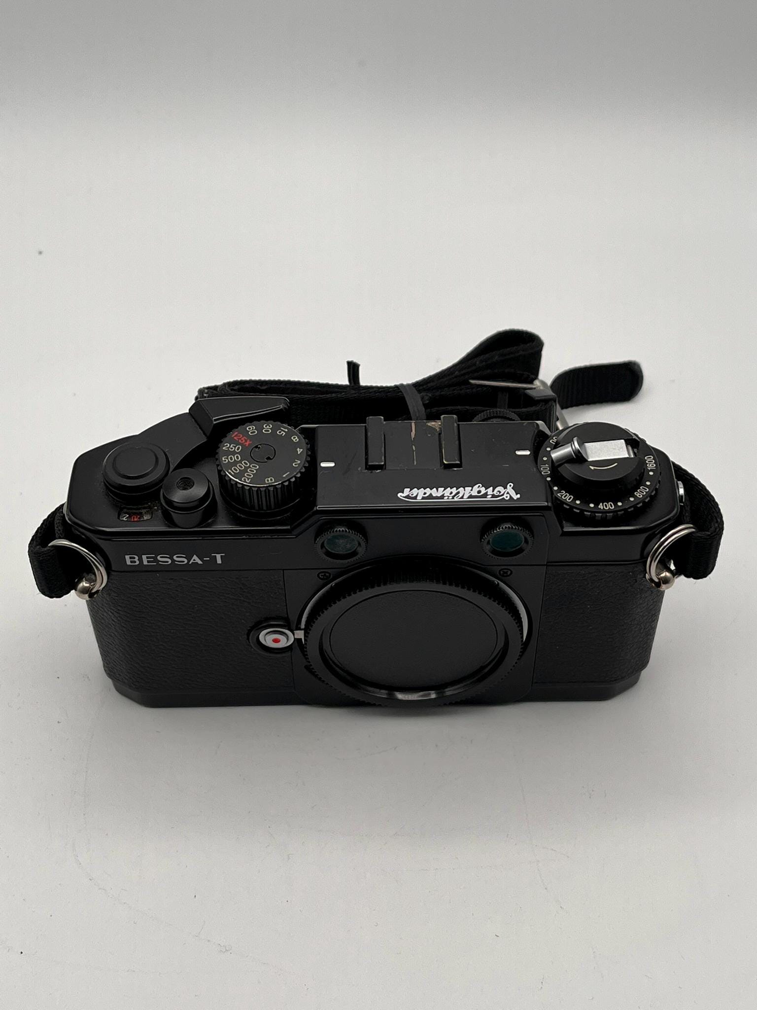 Voigtlander Bessa T 35 mm Rangefinder Camera with Leica M-Mount
