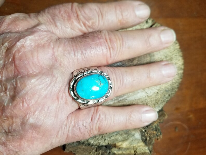 Man/'s Large American Indian Silver /& Turquoise Ring