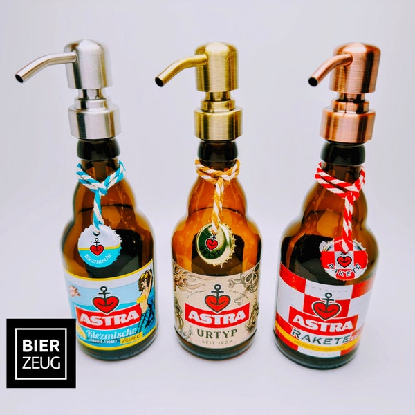 Astra-Seifenspender “Kiezbrise“ | Handgemachte & nachfüllbare Seifenspender aus Astra Bier Flaschen | Upcycling Geschenk für Hamburg Fans