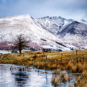 Carte de voeux de luxe Lake District, neige sur Blencathra