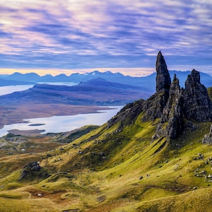 Old Man of Storr, Isola di Skye Fotografia paesaggistica - Biglietto di auguri vuoto di lusso