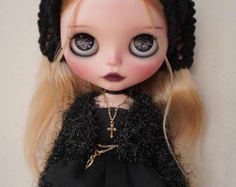 Custom blythe doll