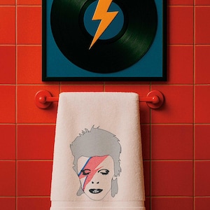 David Bowie Hand Towel – Funny Novelty Kitchen Towel for Music Lovers, Glam Rock Decor, Gift for Bowie Fans, Unique Kitchen Accessory