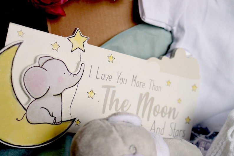 Unisex presents unisex hamper Unisex personalised present Unisex gift box Newborn hamper Baby gift Newborn gift box