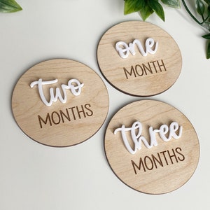 Disques 3D en bois des jalons mensuels pour photos de bébé | Signes marquants pour le nouveau-né | Cadeau baby shower | faire-part de naissance | Signe de grossesse
