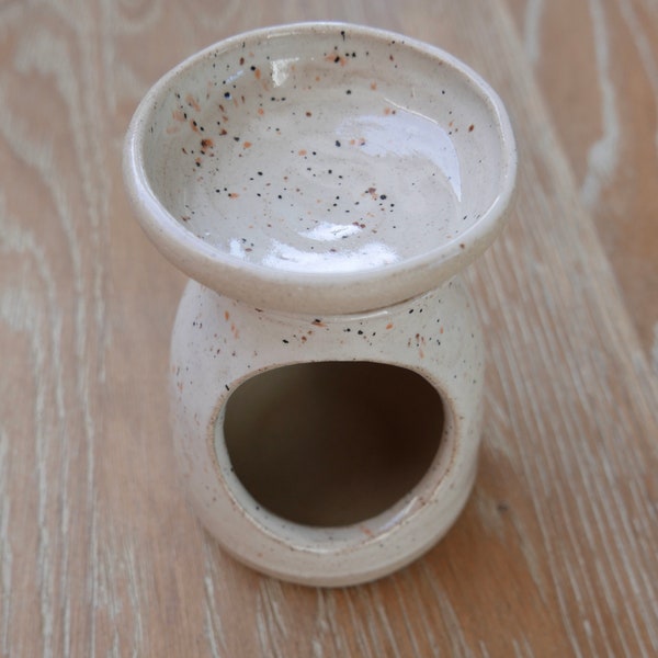 Wax Melt/Oil Burner, Hand Thrown Stoneware, Vanilla Speckled Glaze