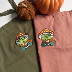 Embroidered Autumn Frog Tote Bag: Organic Cotton Fall Gift