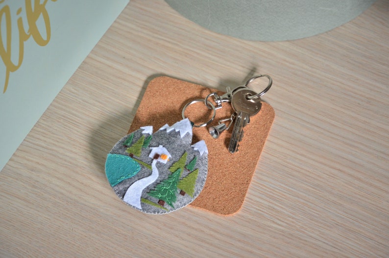 Picturesque mountain landscape felt keepie gift image 6