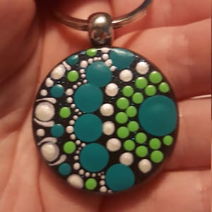 Mandala keychain, dot art keychains for women, dot art mandala, wooden keychain, Christmas stocking stuffer, gifts for women